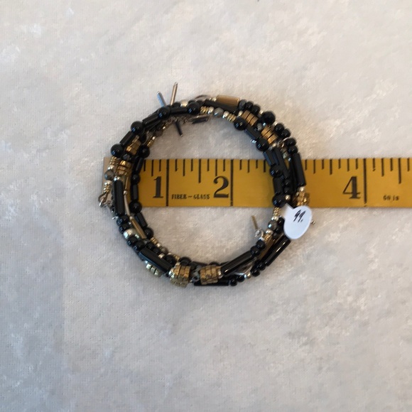 SILPADA’s nightfall wrap bracelet - Picture 2 of 3